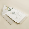 Invitación de papel vegetal con sobre forrado hueso. Colección Ámsterdam